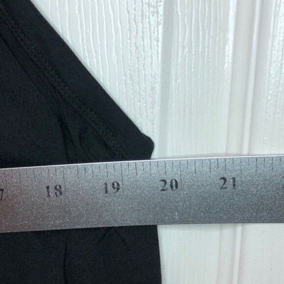 Plus Size Flowy Tank Full Support Black  Size 2X Y - Picture 9 of 9